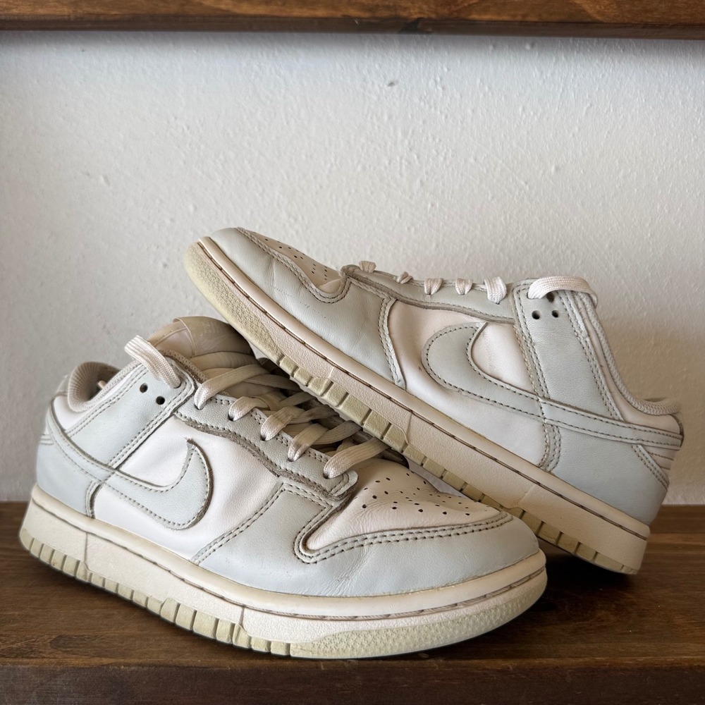Nike Sneakers Women's 7.5 Men's 6 Dunk Low Photon Dust DD1503-103